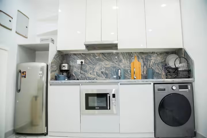 Cozy, yet affordable 1 Bedroom Shortlet in Victoria Island, Lagos